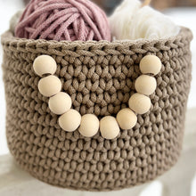 Ladda upp bild till gallerivisning, Materialkit - "Tove" virka en hög korg med handtag av träpärlor