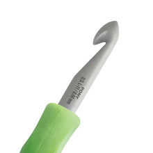 Ladda upp bild till gallerivisning, Pony virknål - Easy Grip 8 mm.
