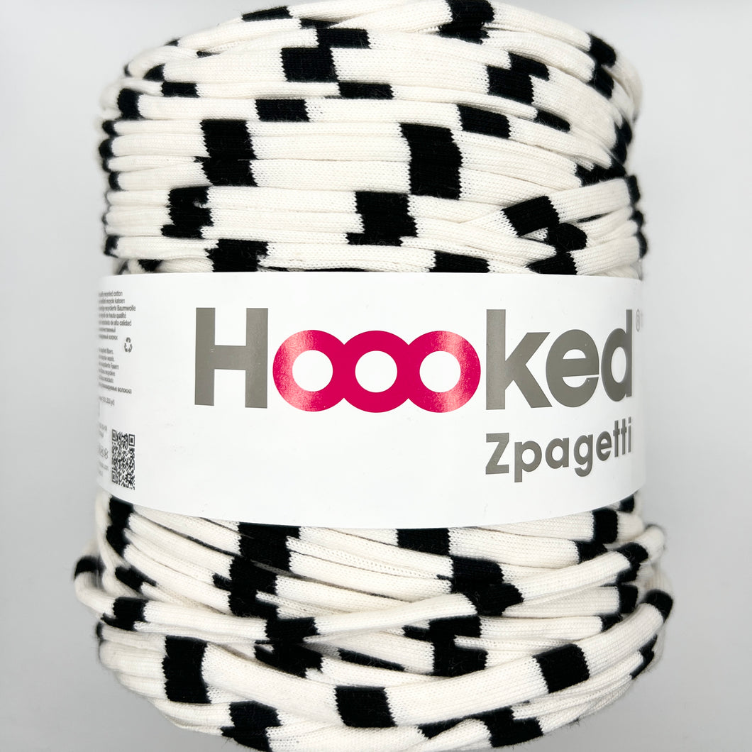 Zpagettigarn DOMINO STRIPS