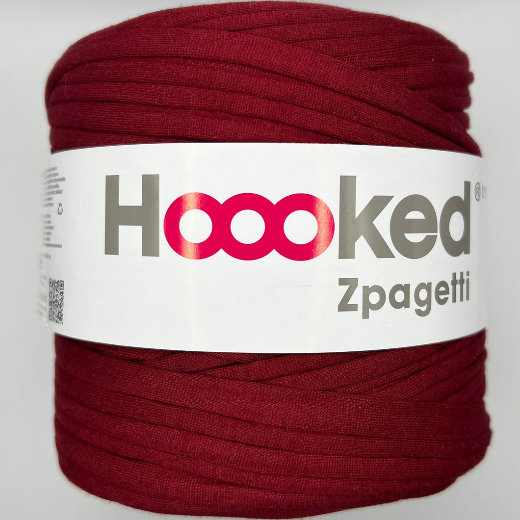 Zpagettigarn BORDEAUX TABLE