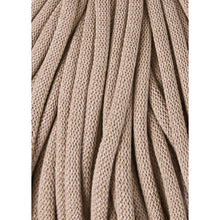 Ladda upp bild till gallerivisning, Jumbo Cotton Cord 9 mm. Sand 1,2 kg.
